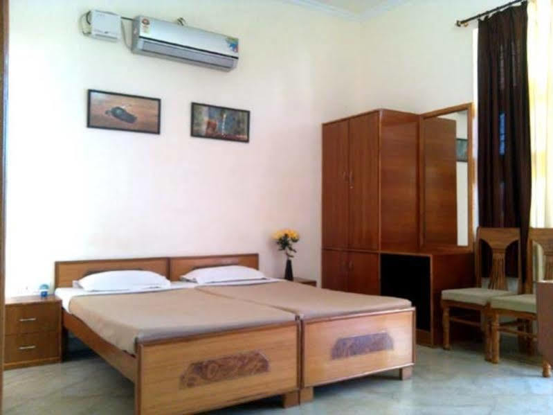 Ranthambhore Tiger Home Sawai Madhopur Exterior foto